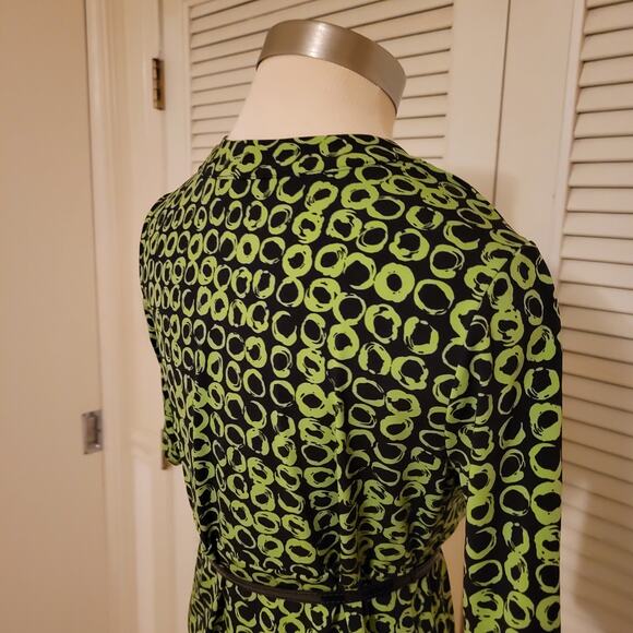 Y2K Surplice Belted Top Green Geometric Print APT.9 Petite Medium Stretchy - Picture 5 of 8